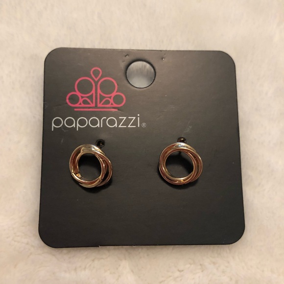 Paparazzi Gold post earrings